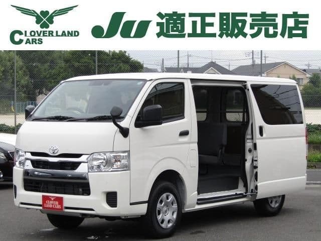 TOYOTA HIACE van 4WD
