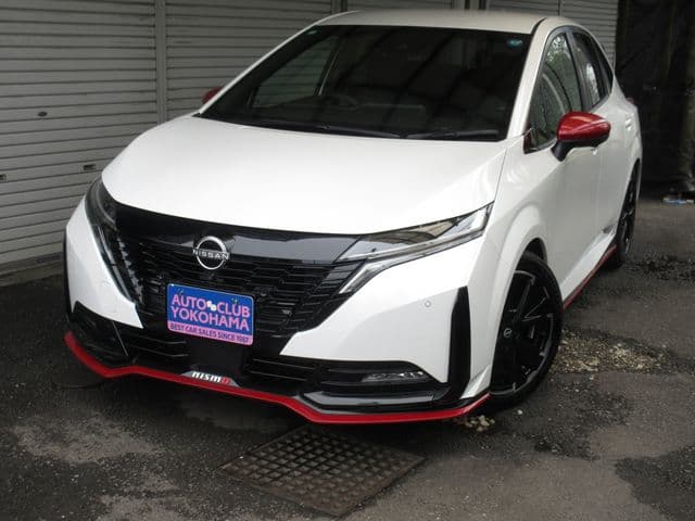 NISSAN AURA