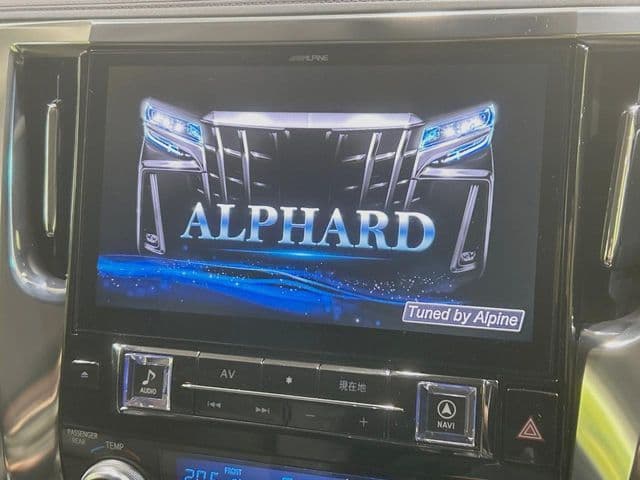 Car thumbnail 3