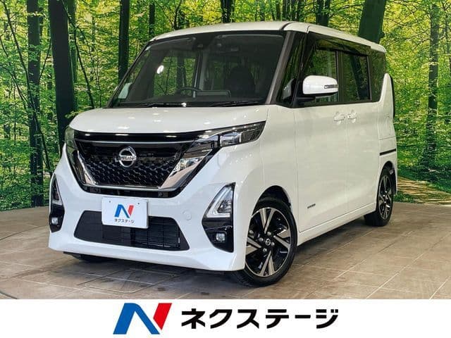 NISSAN ROOX
