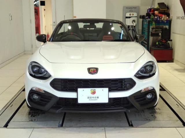 Car thumbnail 3