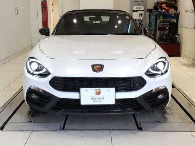 Car thumbnail 4