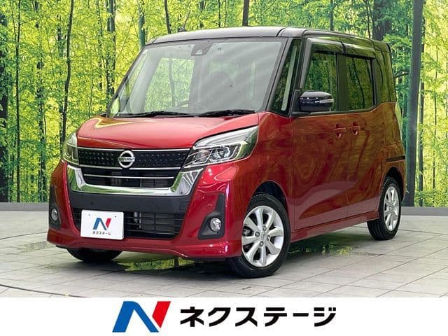 NISSAN