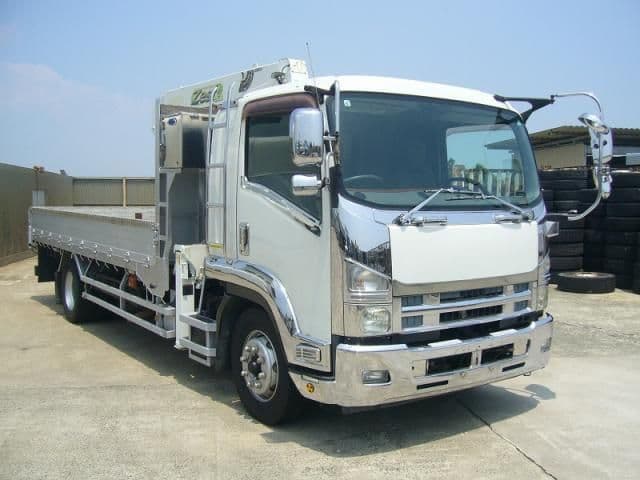 ISUZU