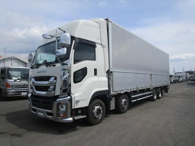 ISUZU