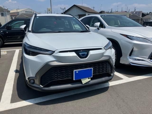 TOYOTA COROLLA CROSS HYBRID