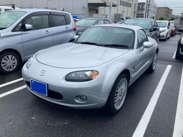 MAZDA ROADSTER