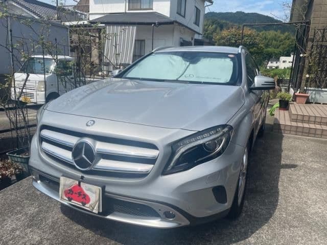 MERCEDES BENZ