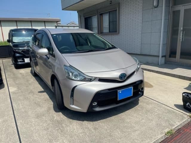 TOYOTA PRIUS Alpha