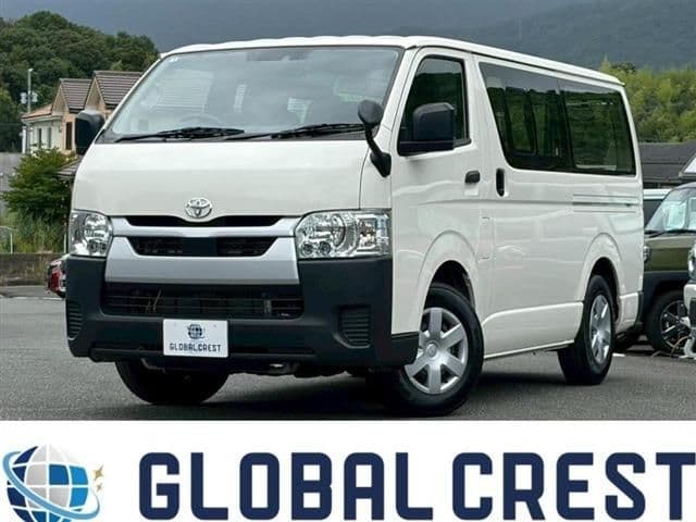 TOYOTA HIACE van 2WD