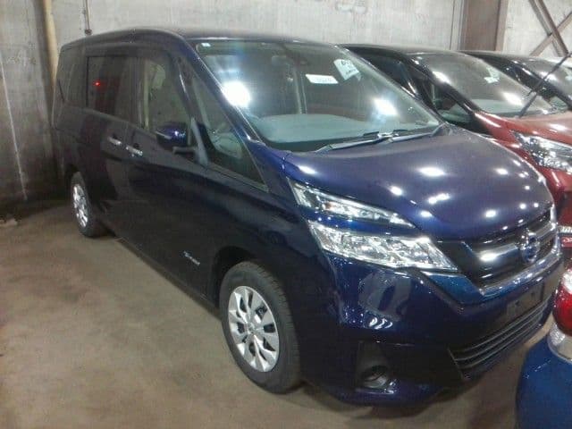 NISSAN SERENA  S-HYBRID 4WD