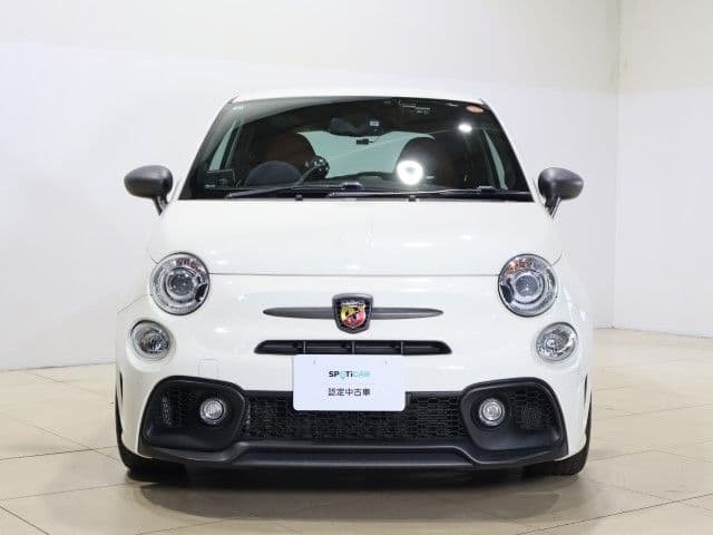 Car thumbnail 2
