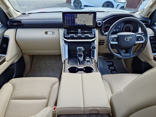 Car thumbnail 9