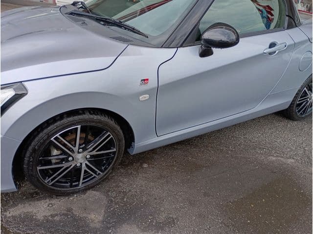 Car thumbnail 4