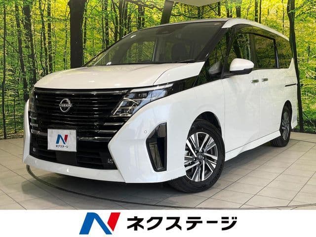 NISSAN