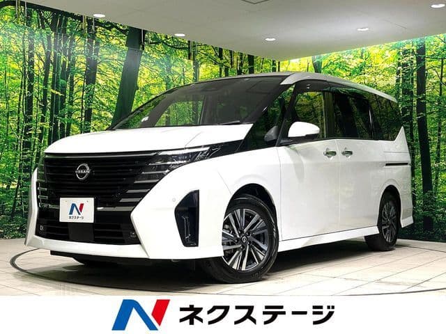 NISSAN