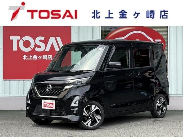 NISSAN ROOX 4WD
