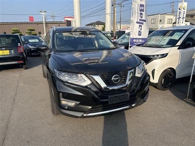 NISSAN X-TRAIL 4WD