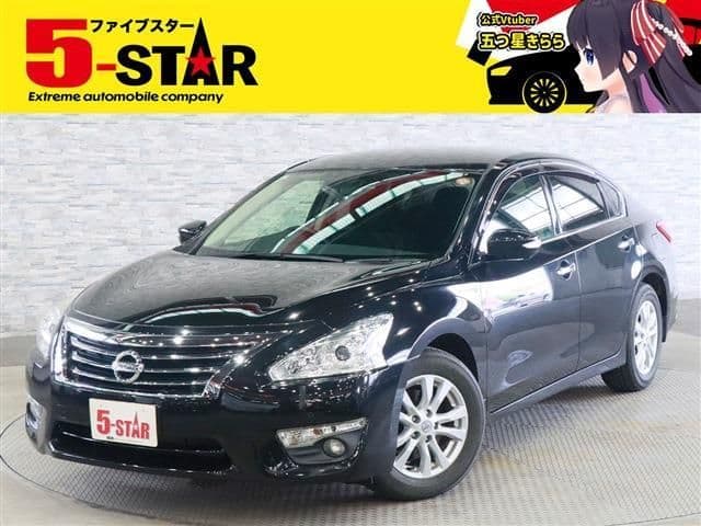 NISSAN