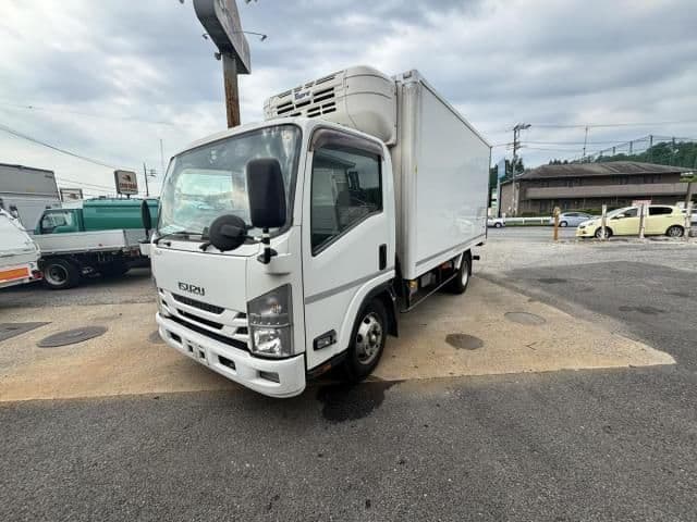 ISUZU