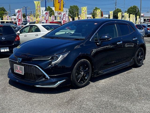 TOYOTA COROLLA SPORT HYBRID