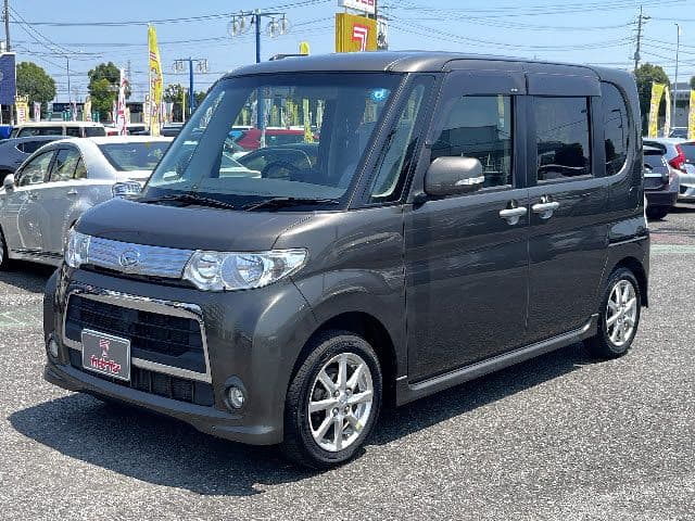 DAIHATSU TANTO CUSTOM