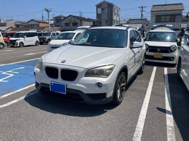 Car image 1