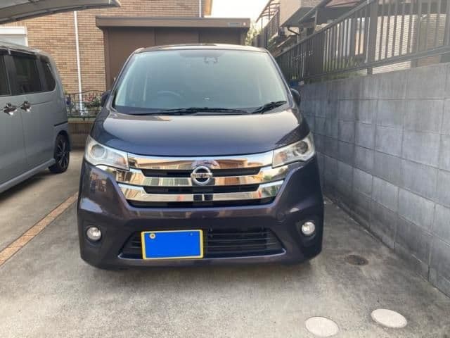 NISSAN