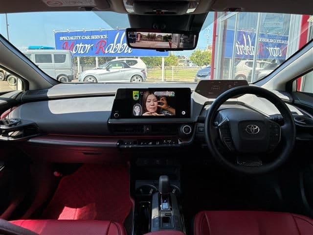 Car thumbnail 2