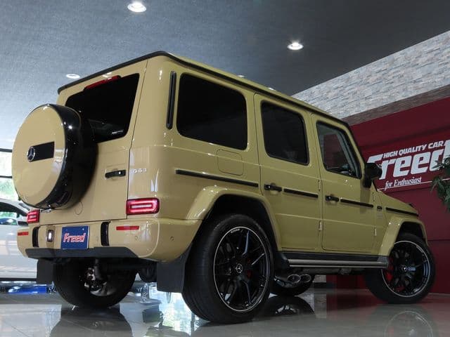 Car thumbnail 3
