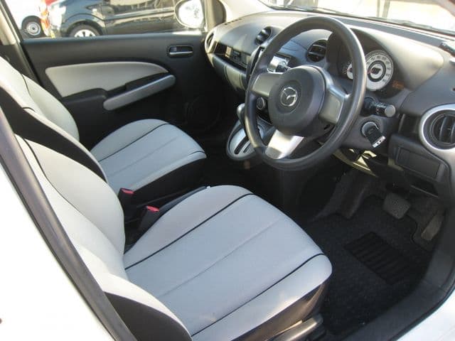 Car thumbnail 2