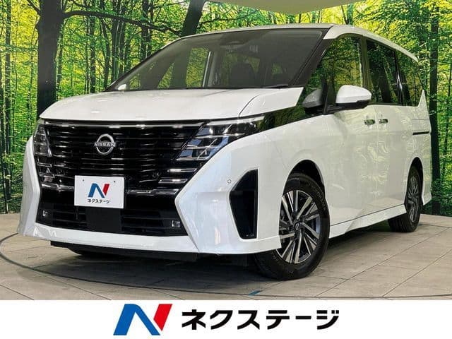 NISSAN