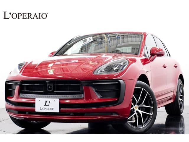 PORSCHE