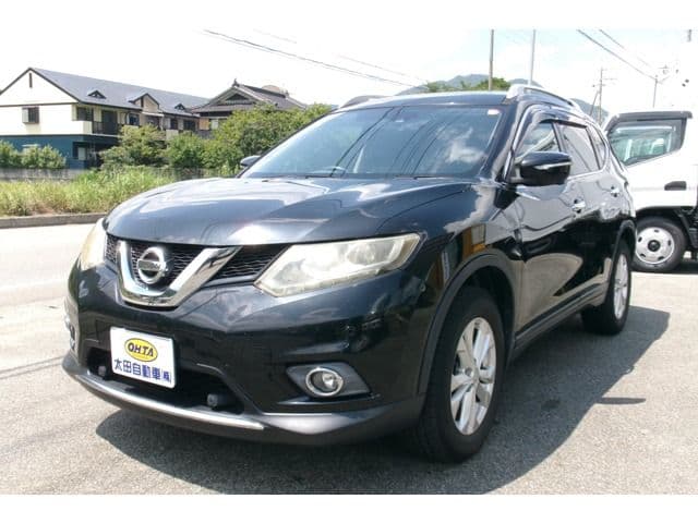 NISSAN