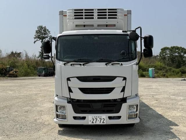 ISUZU