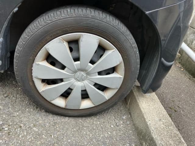 Car thumbnail 4