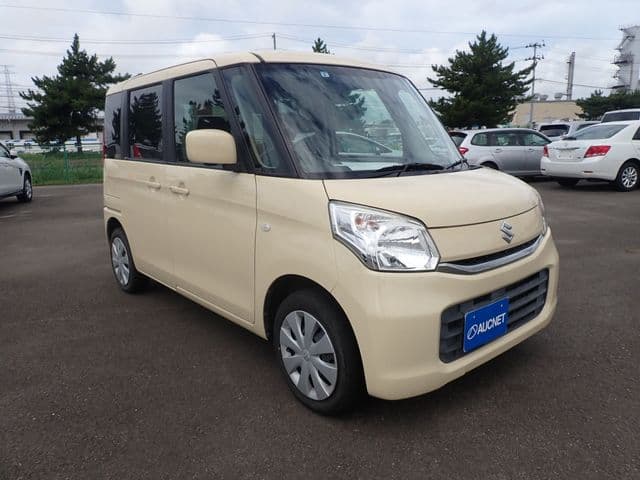 SUZUKI Spacia