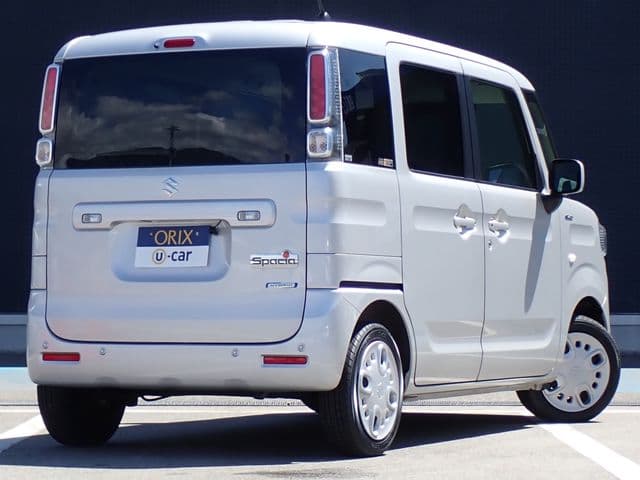 Car thumbnail 3