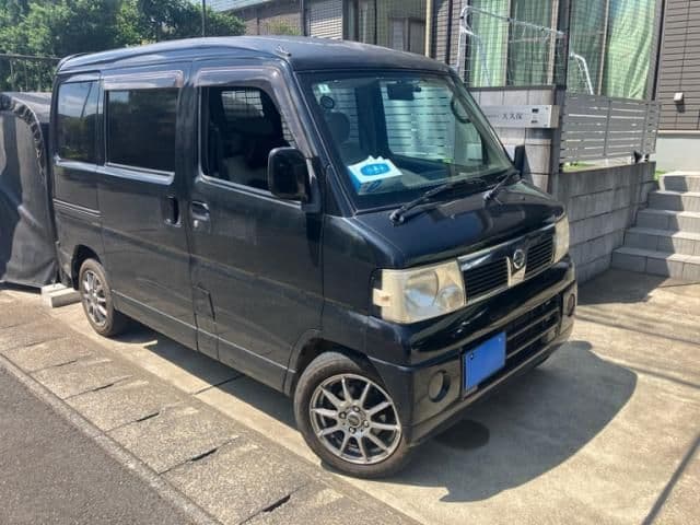 NISSAN