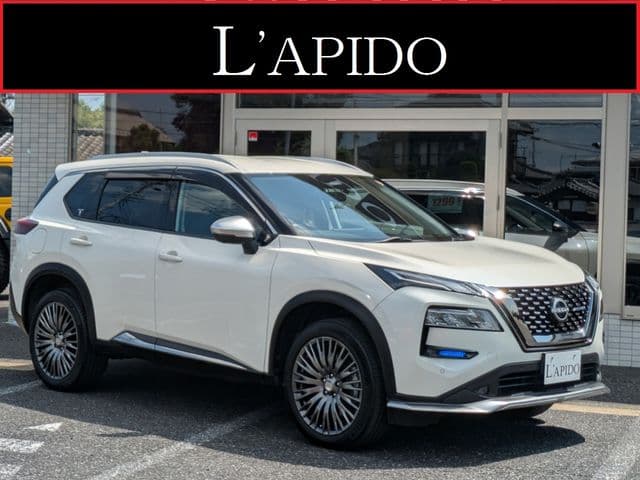 NISSAN X-TRAIL HYBRID 4WD