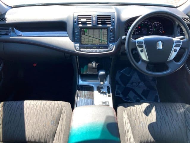 Car thumbnail 2