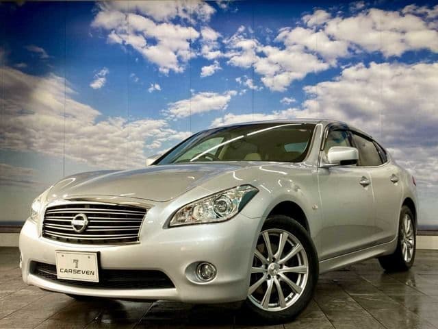 NISSAN