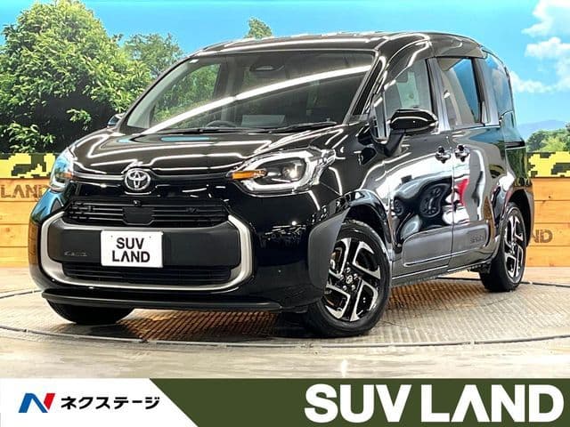 TOYOTA SIENTA HYBRID