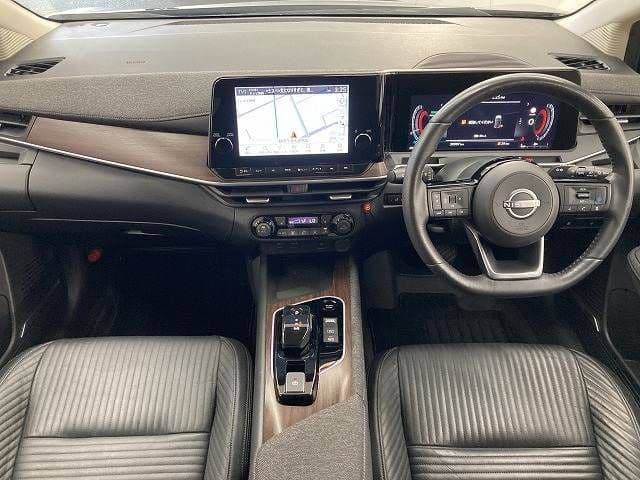 NISSAN