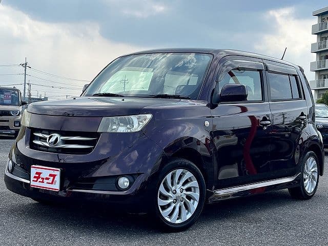 TOYOTA bB