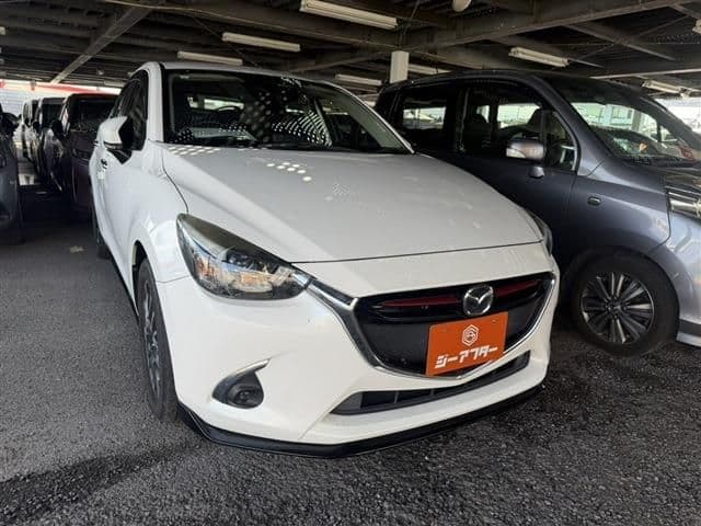 Car image 1