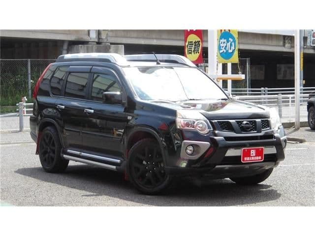 NISSAN X-TRAIL 4WD