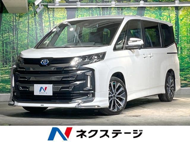 TOYOTA NOAH HYBRID