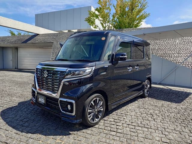 SUZUKI