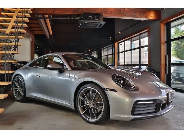 Car thumbnail 3